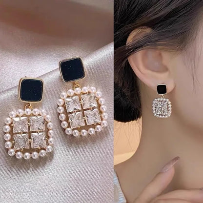 Premium Pearl and Crystal Earring