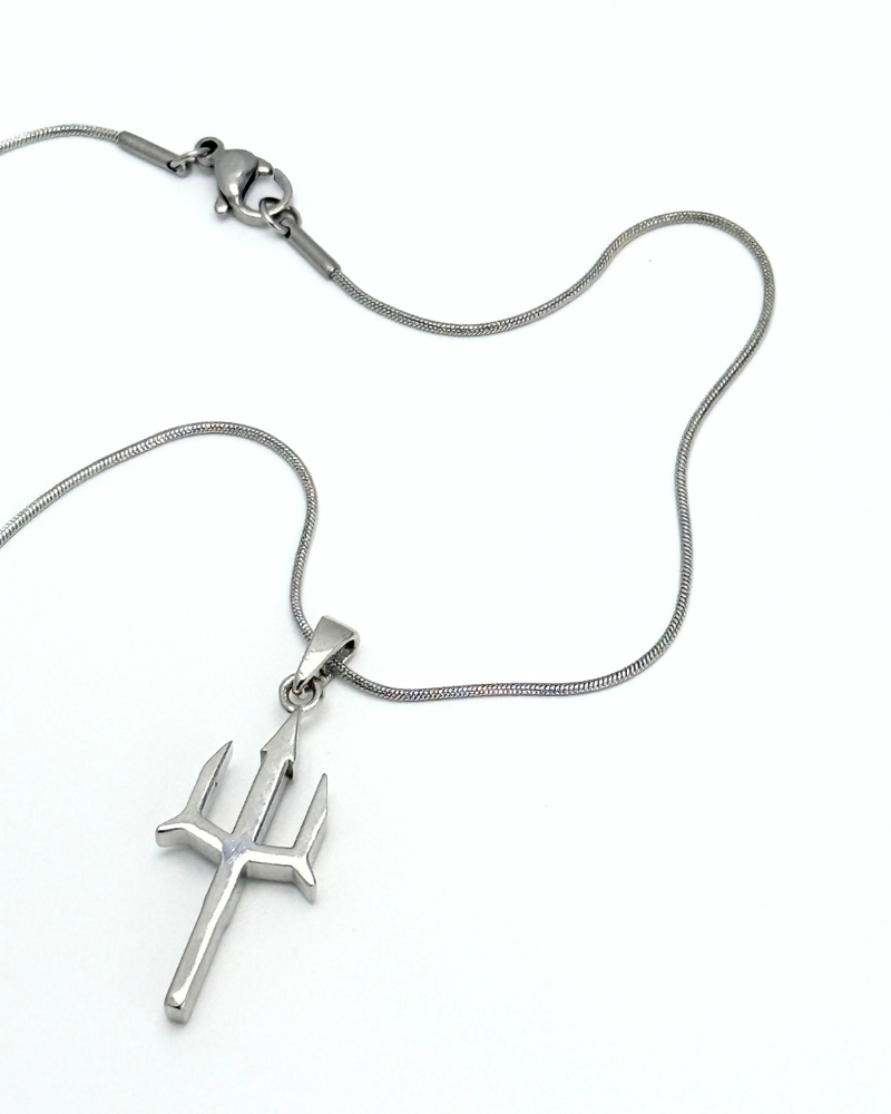 TRIDENT PENDANT