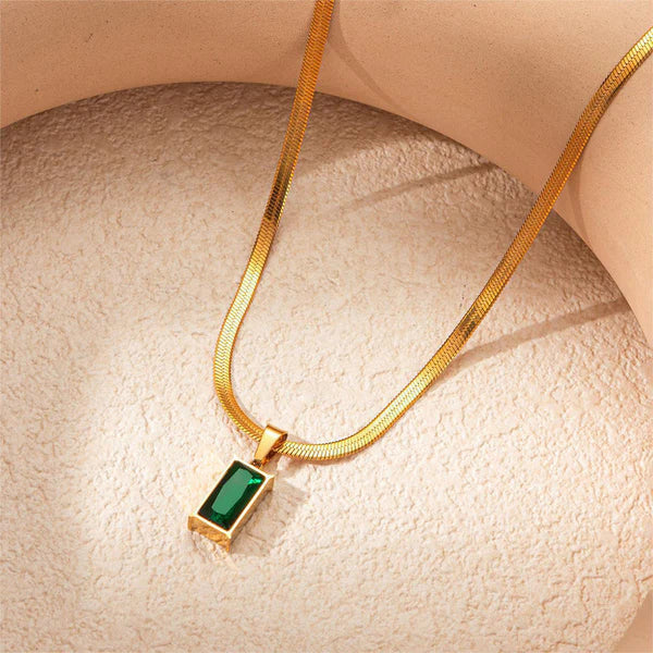 Gold-Plated Anti Tarnish Green Geometric Pendant Necklace