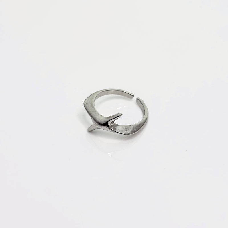 STAR SLASH ADJUSTABLE RING
